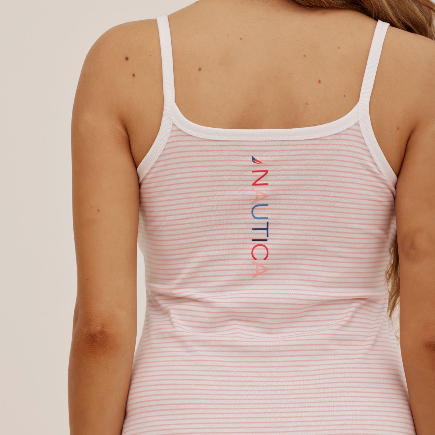 שמלת נאוטיקה לוגו